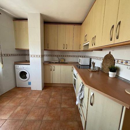Apartamento Y Piso Frente Al Mar Con Vistas En Гаруча Екстериор снимка