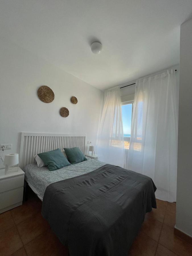 Apartamento Y Piso Frente Al Mar Con Vistas En Гаруча Екстериор снимка